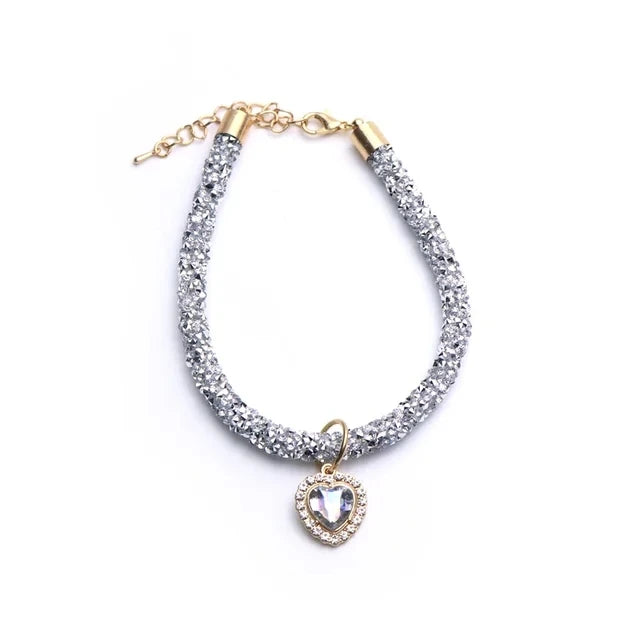 Luxury Reflective Cat Collar | Heart Crystal Rhinestone Pendant Necklace for Cats & Small Dogs (Chihuahua) - Pet Accessories